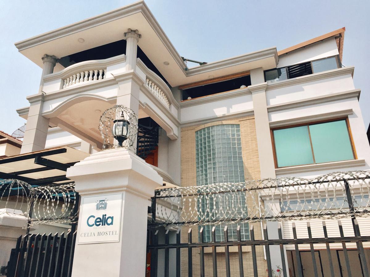 Celia Hostel Mandalay Eksteriør billede