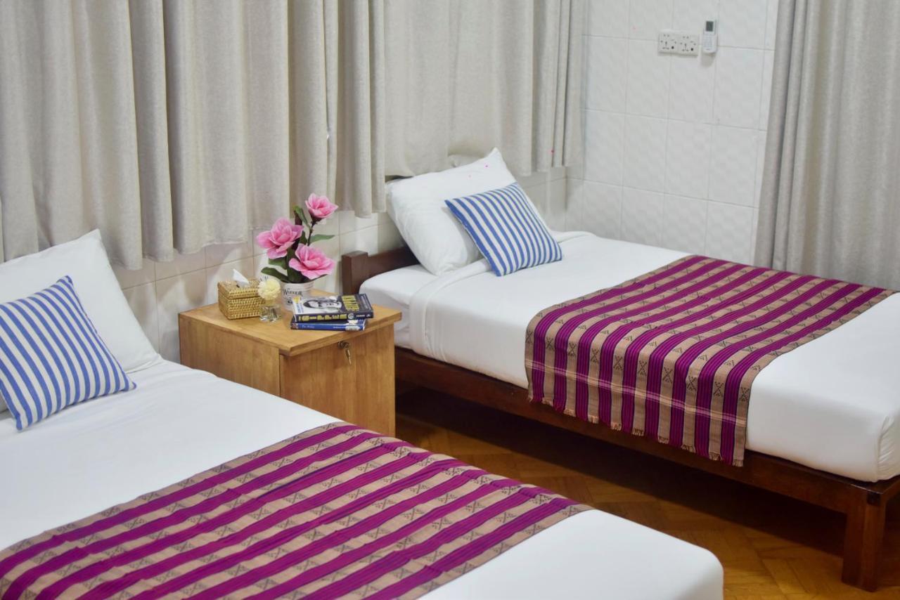 Celia Hostel Mandalay Eksteriør billede