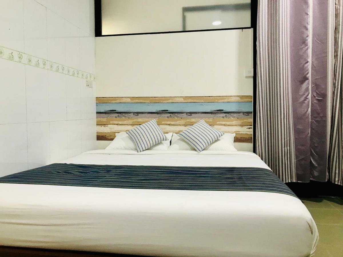 Celia Hostel Mandalay Eksteriør billede