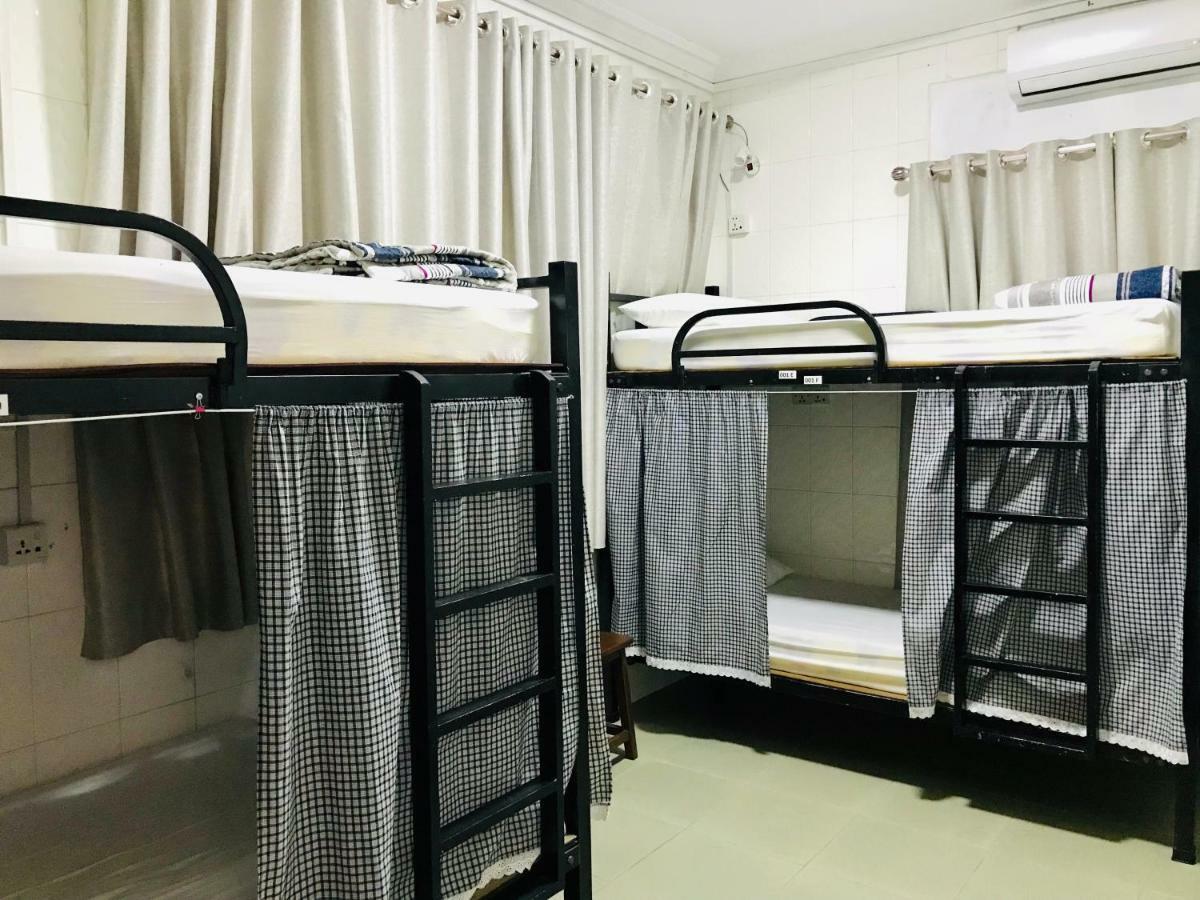 Celia Hostel Mandalay Eksteriør billede