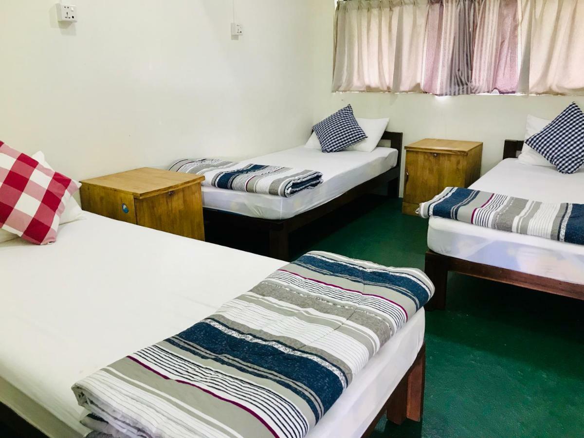 Celia Hostel Mandalay Eksteriør billede